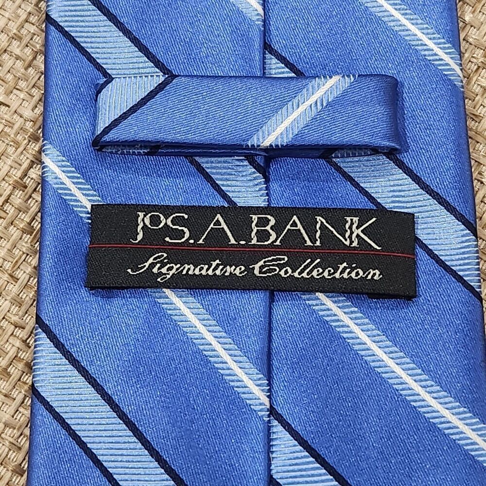 JOS. A. BANK Signature Collection Mens 100% Silk Necktie‎ STRIPED Blue/White EUC - Picture 4 of 6